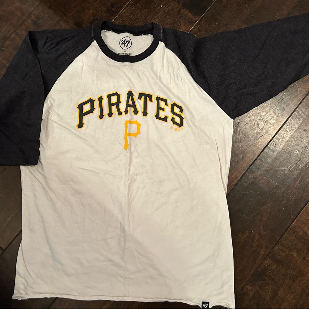 Pittsburgh Pirates 3/4 length sleeve tshirt